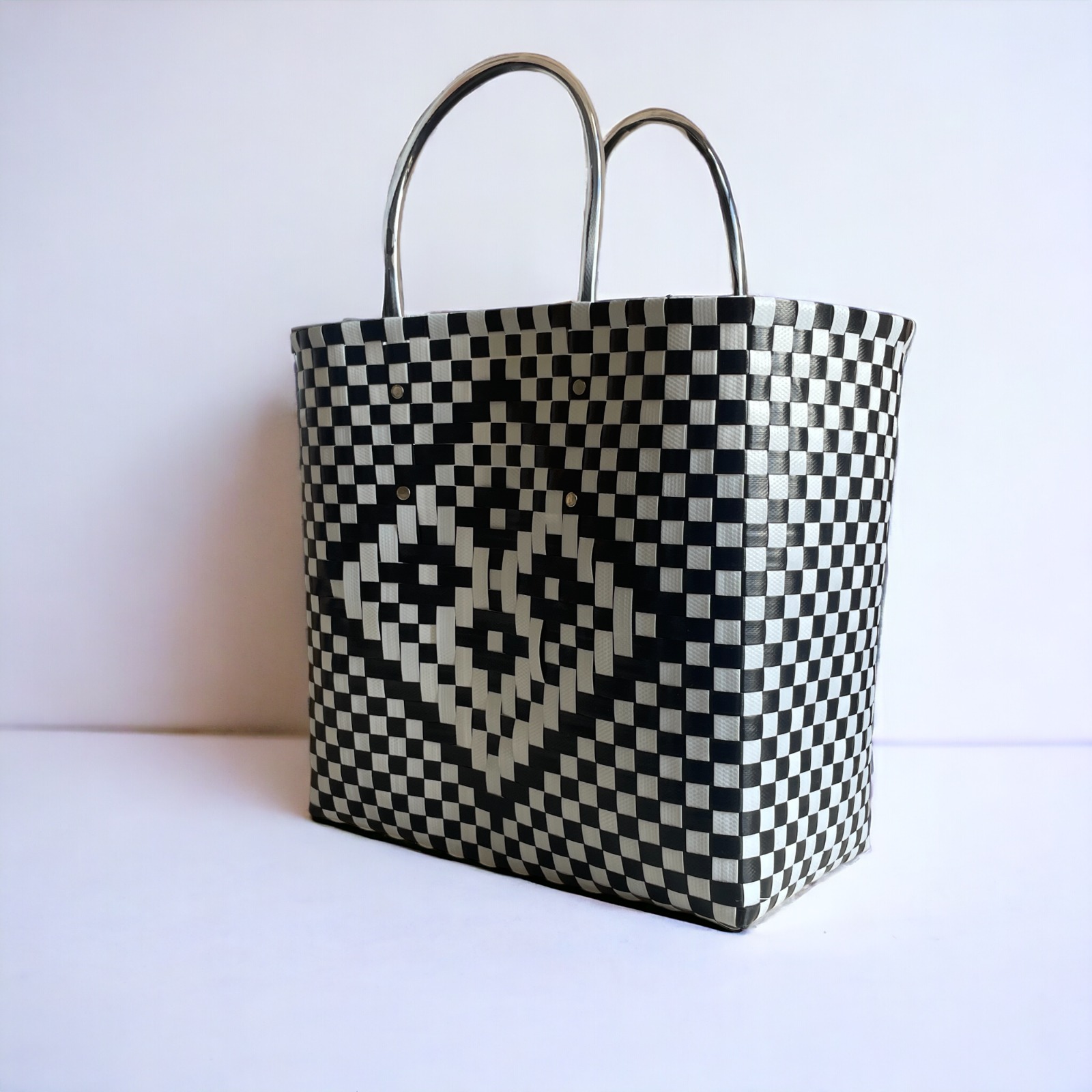 PLAYERO B&N: imagen 4