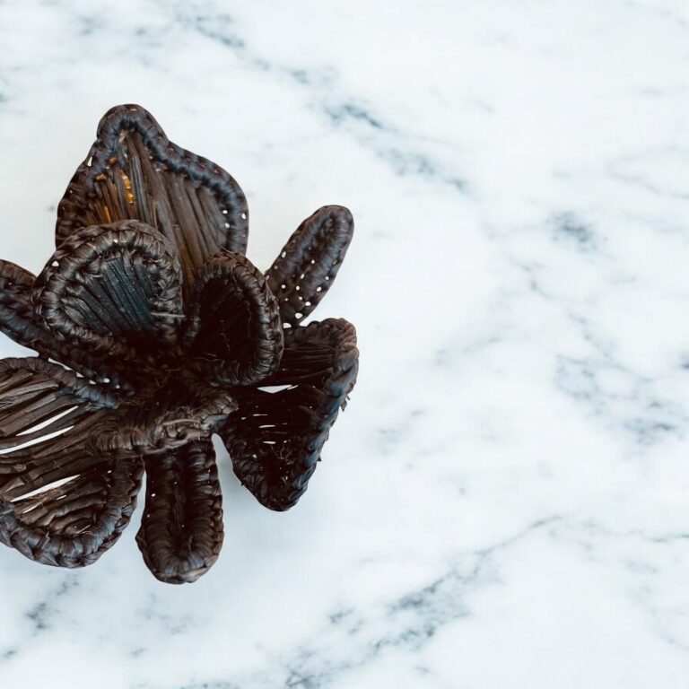 ARETES ORQUIDEAS NEGRO: imagen 2